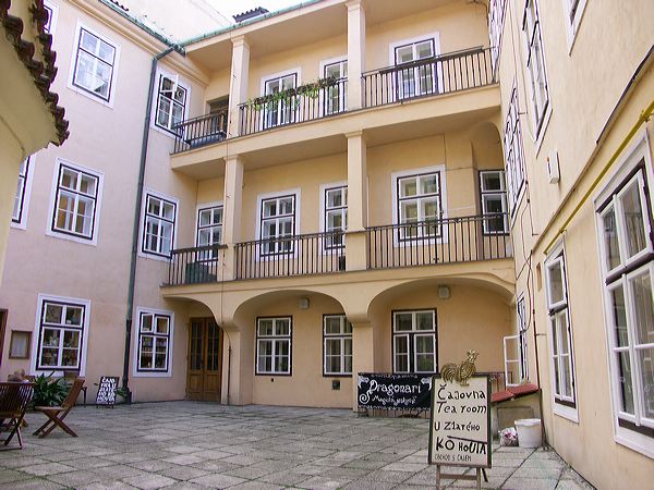 pict3983.jpg